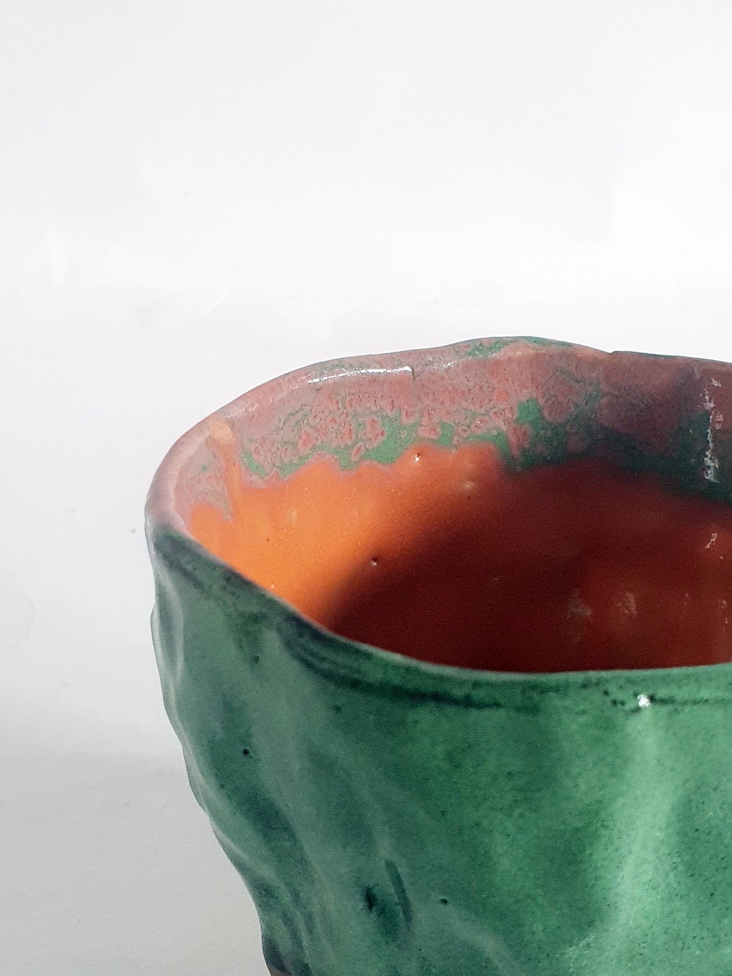 Tasse au pincé vert/orange 12 cl