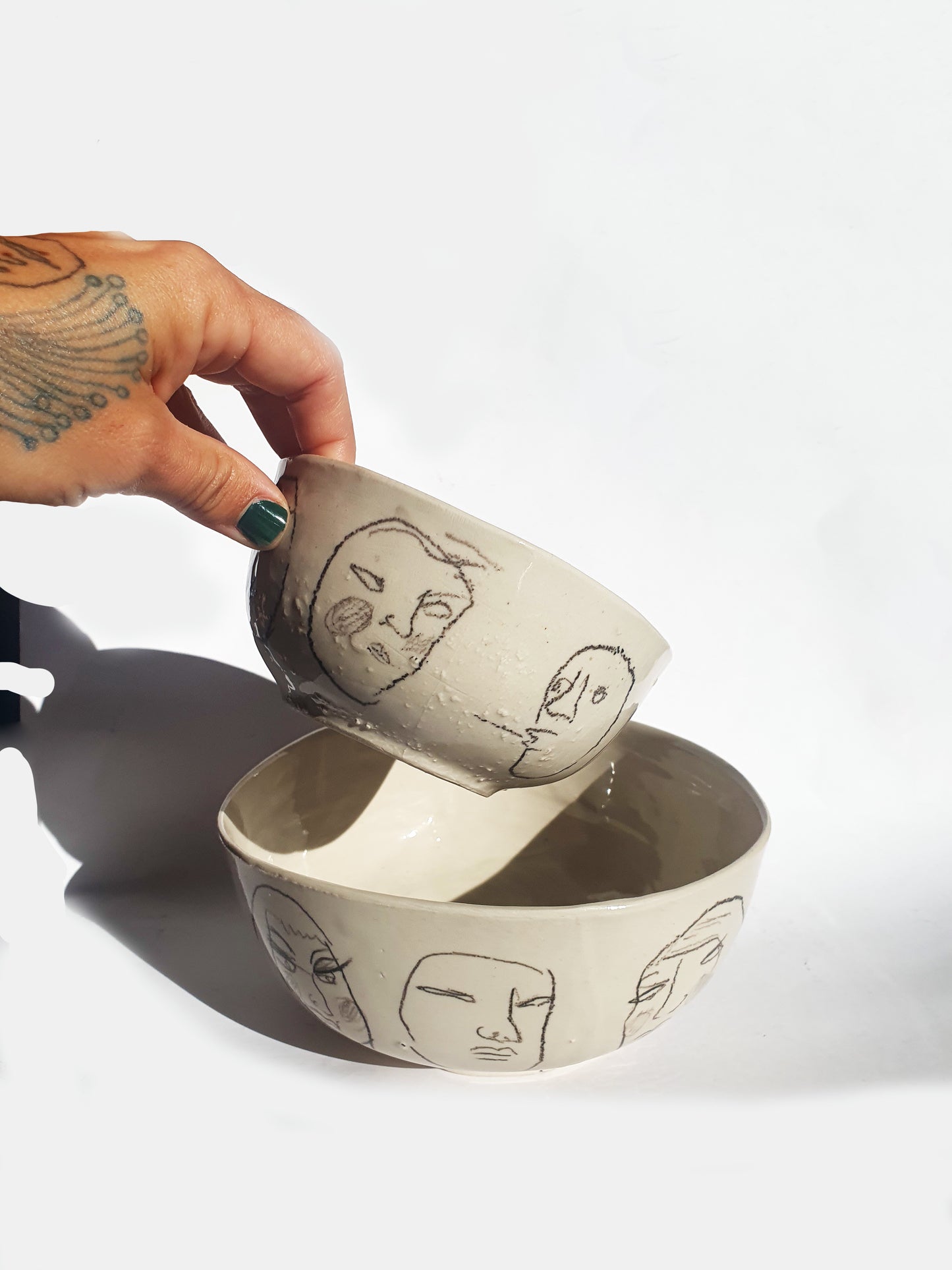 Bol ø 17,5 cm série de visages blanc crème