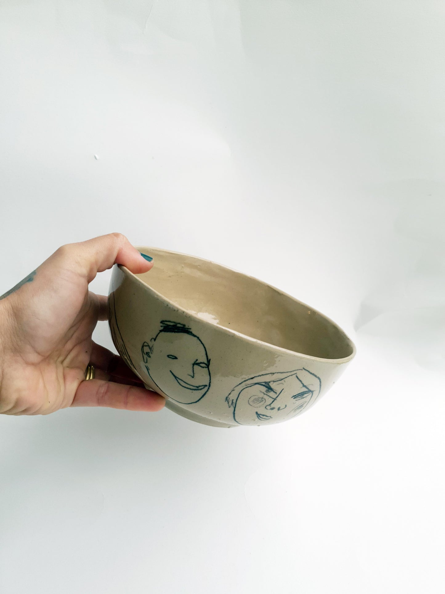 Bol ø 17,5 cm série de visages beige