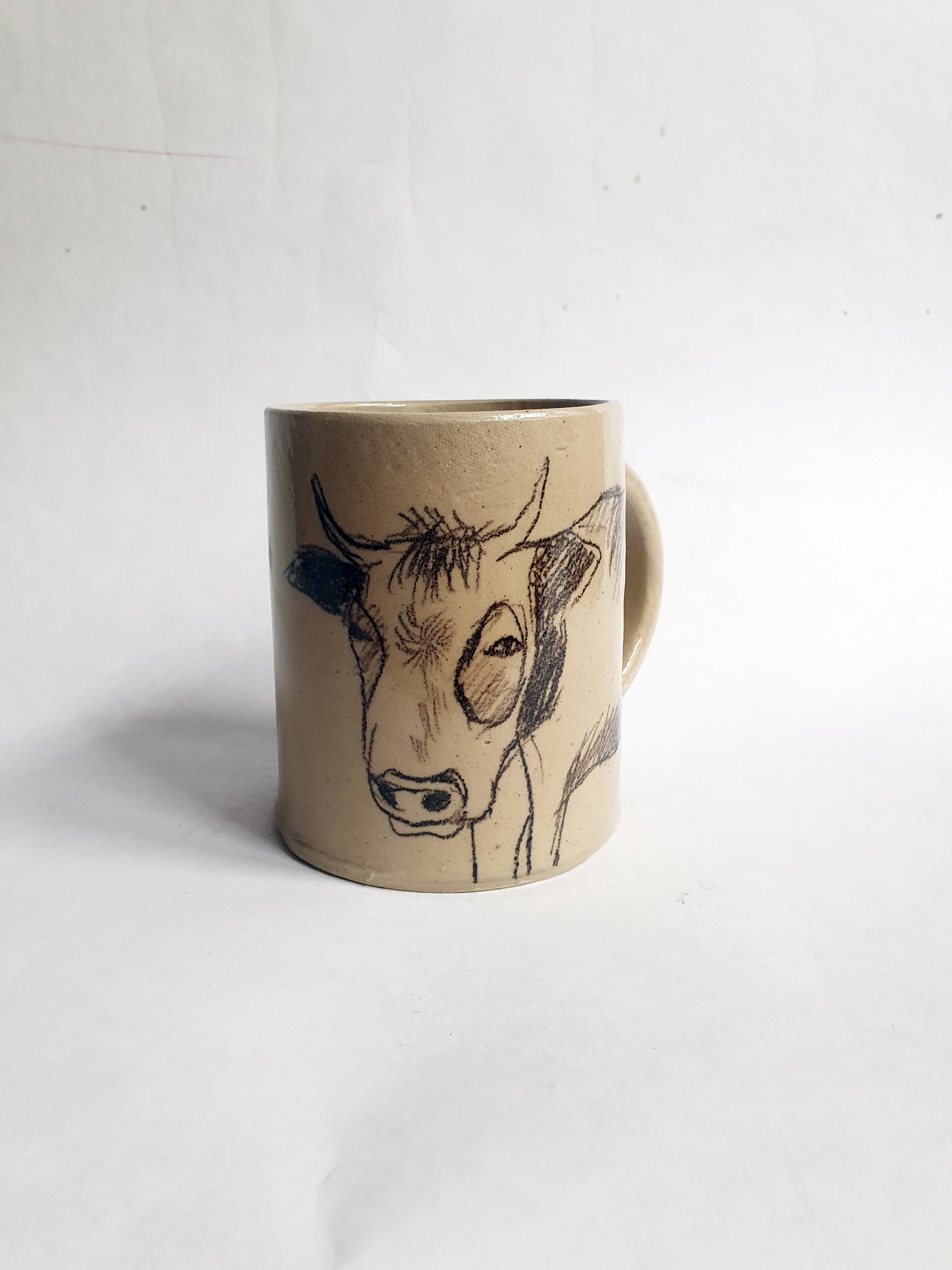 Tasse 35 cl vachette yeux noirs