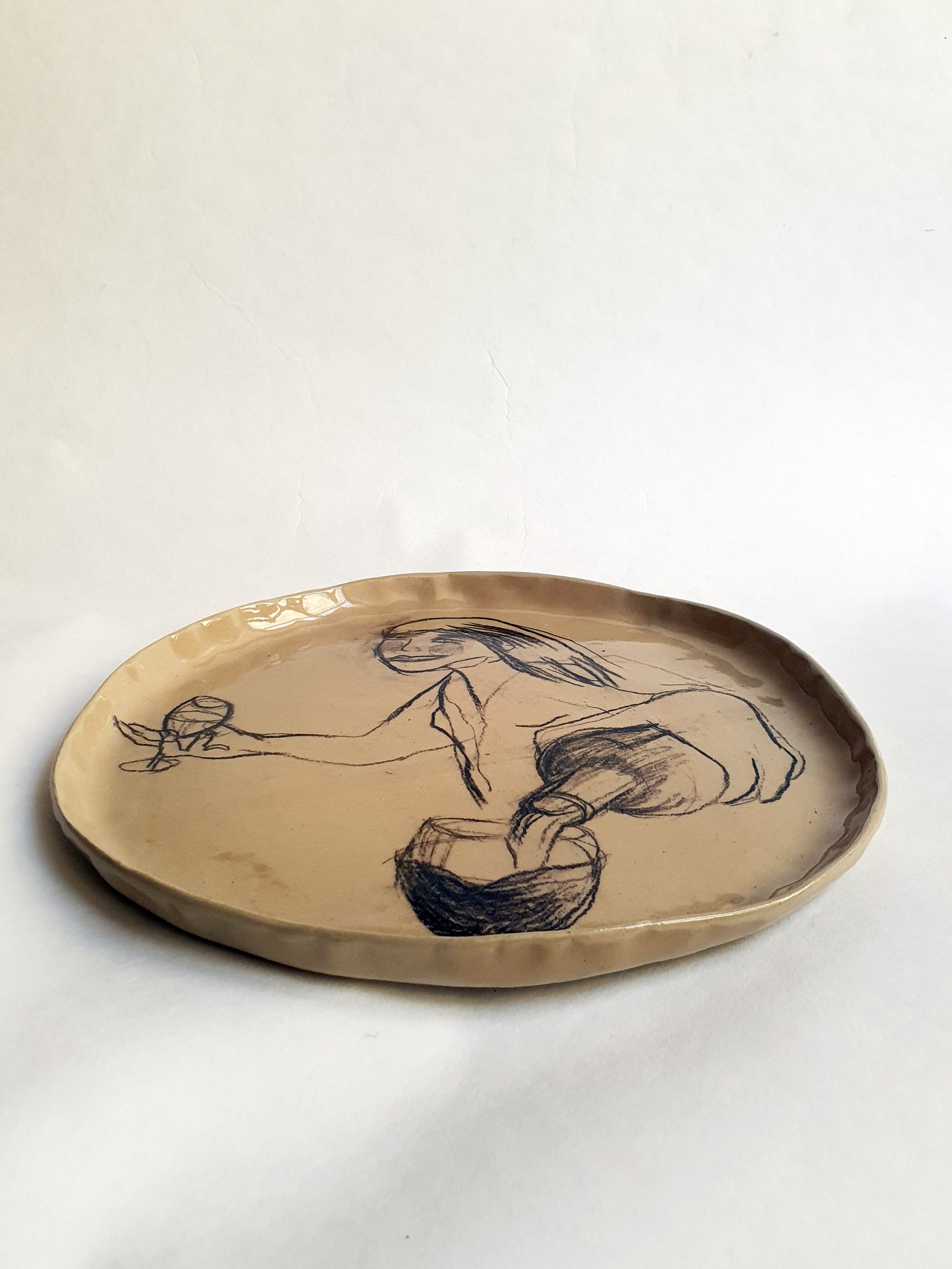 Assiette ø 24 cm bouteille vin