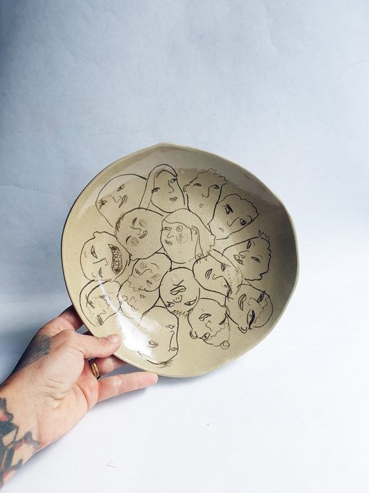 Assiette ø 22 cm visages 1