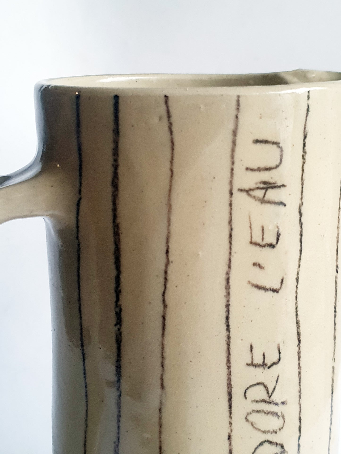 Carafe Jean Claude Van Damm
