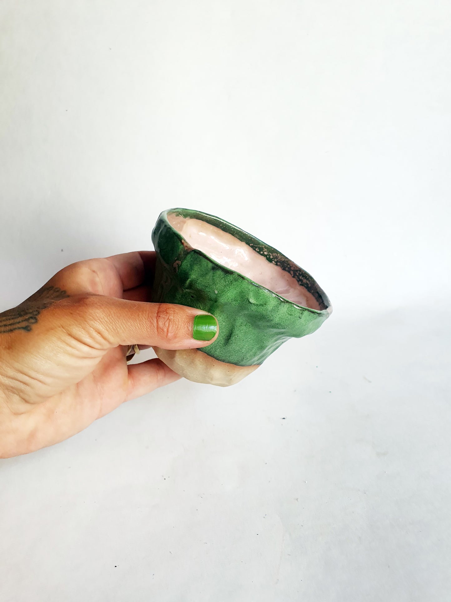 tasse bizarre vert/rose 15 cl