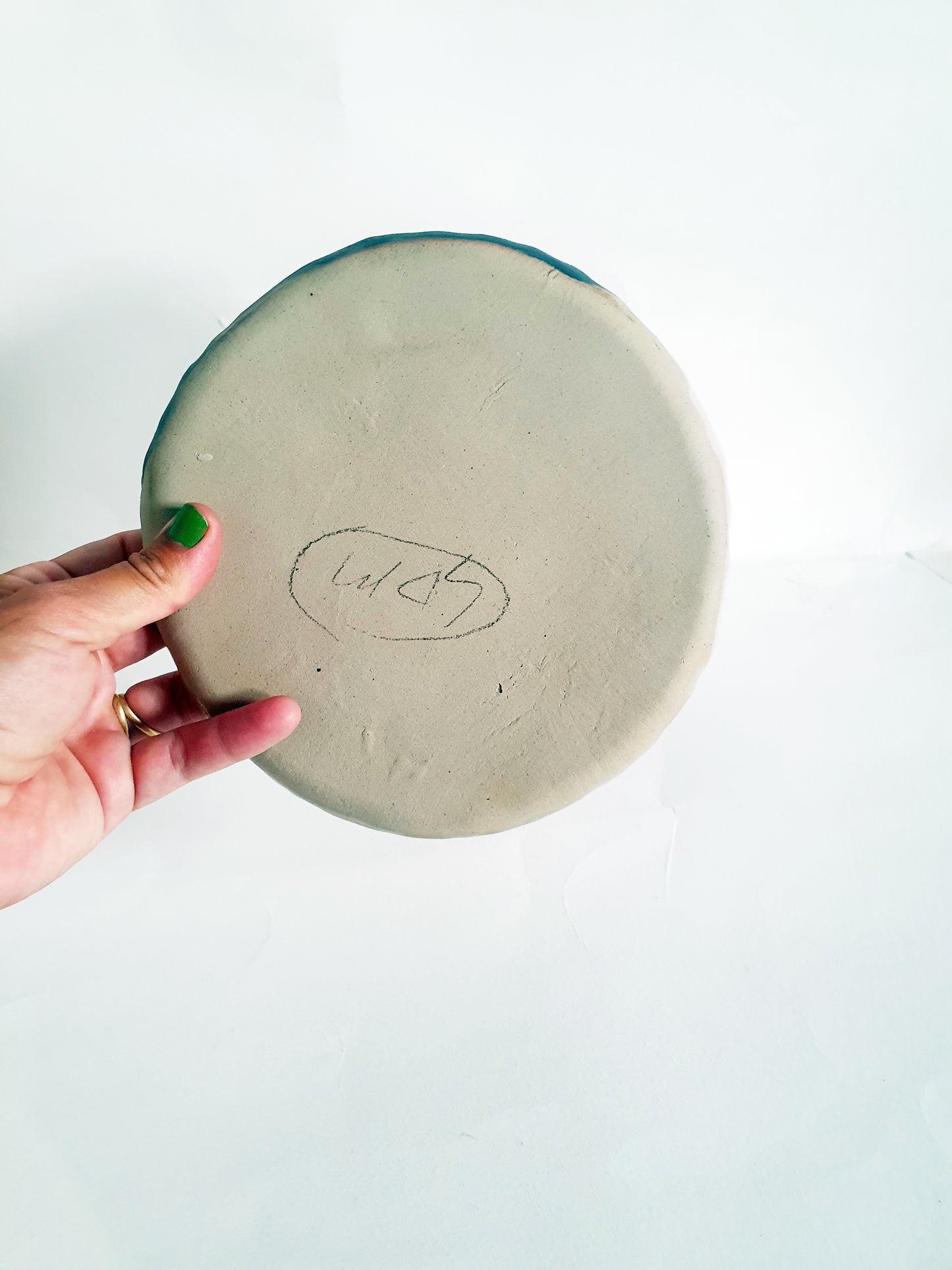 Assiette ø 18 cm beige noir rose crayon