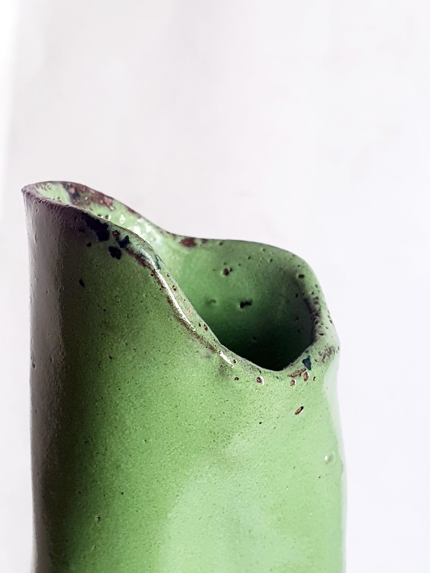 Vase verge verte