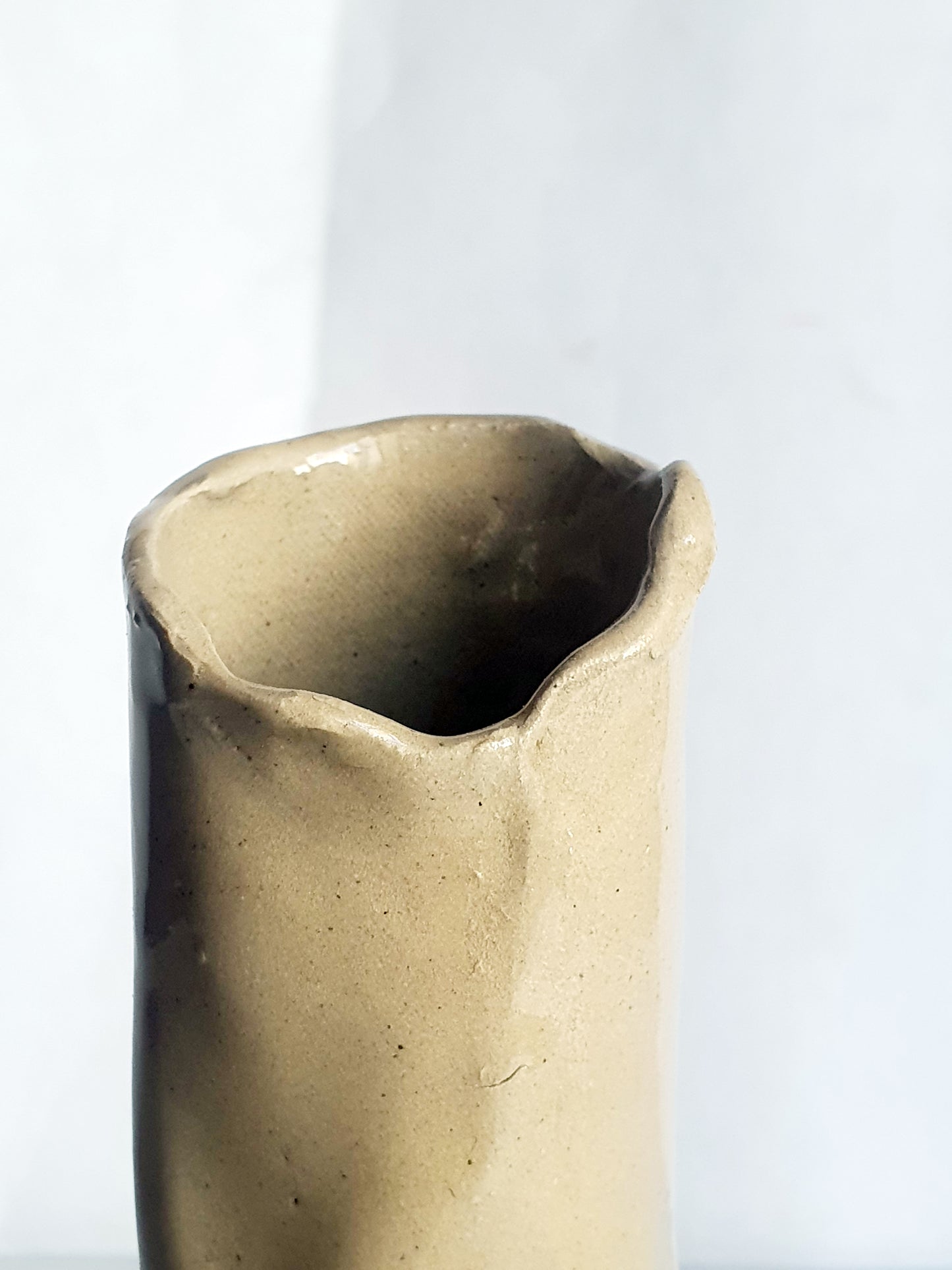 Vase verge beige 1