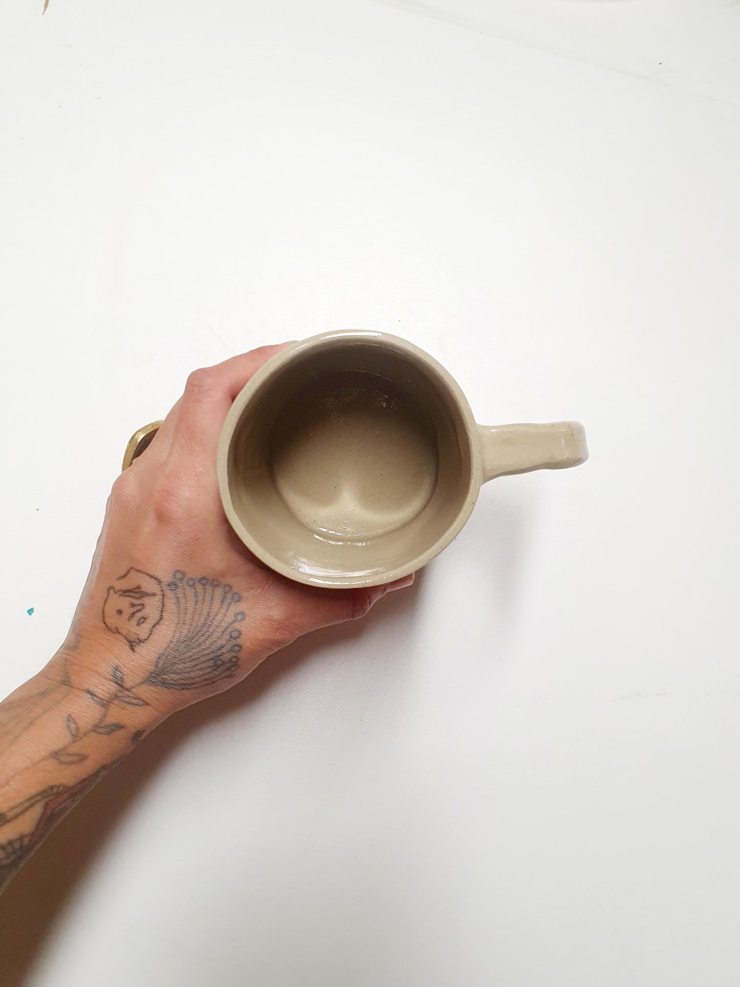 Tasse 35 cl oiseau femme/ver